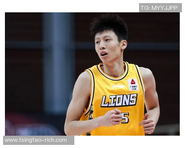 武汉篮球队以74分稳居总决赛积分榜首位展现强劲实力 武汉篮球队以74分稳居总决赛积分榜首位展现强劲实力